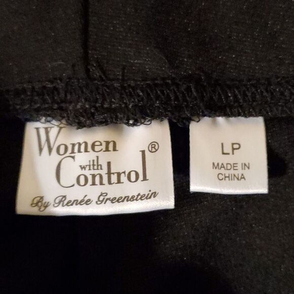 Woman with control  Petite ponte di  roma knit boot cut pants LP - Picture 3 of 6